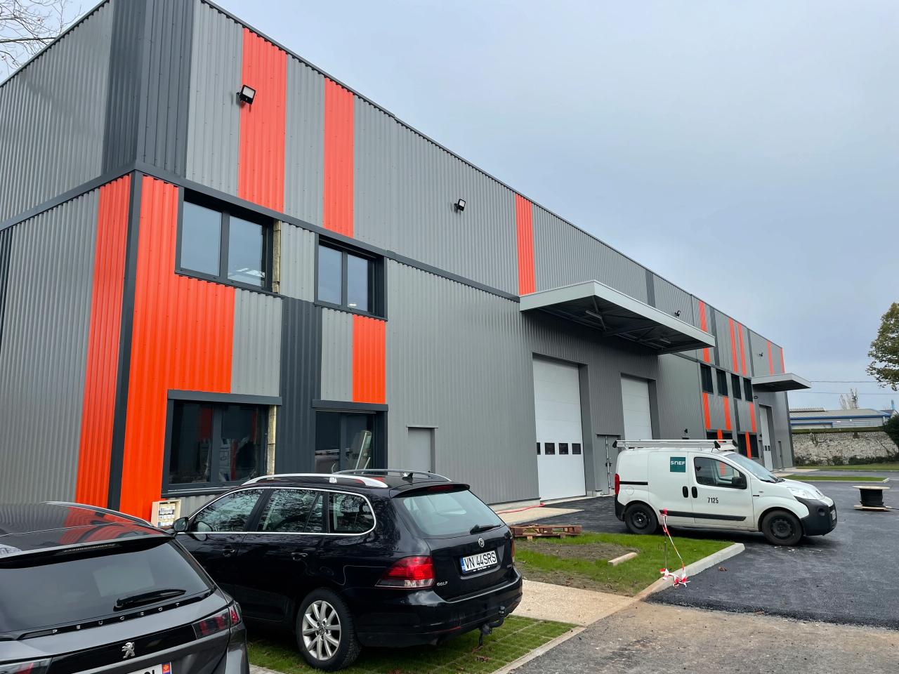 Local d'activité Le Petit-Quevilly 2386m² Location local d'activité Le Petit-Quevilly Seine-Maritime OLACT2420480 4
